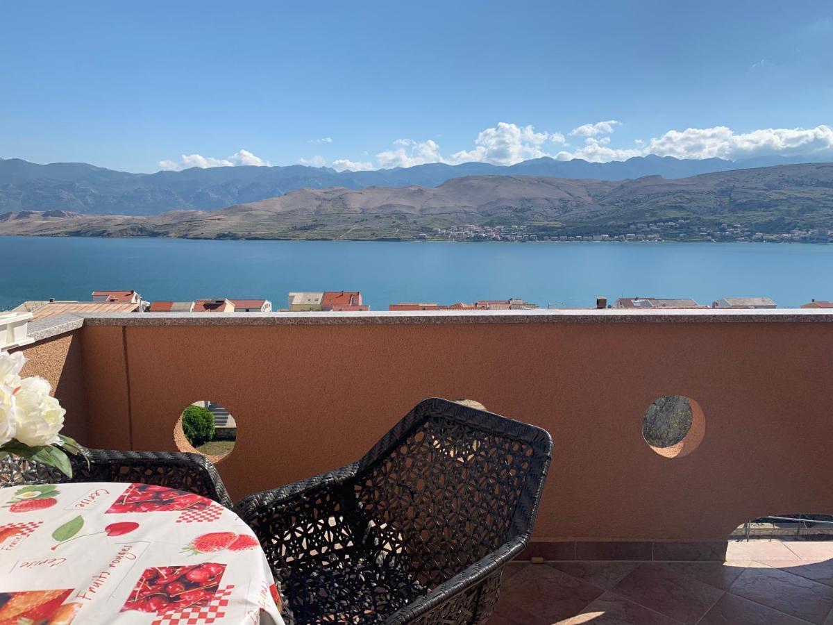 Apartments Ivita Паг Екстер'єр фото